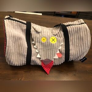 NWT Kids Les Déglingos wolf duffel bag